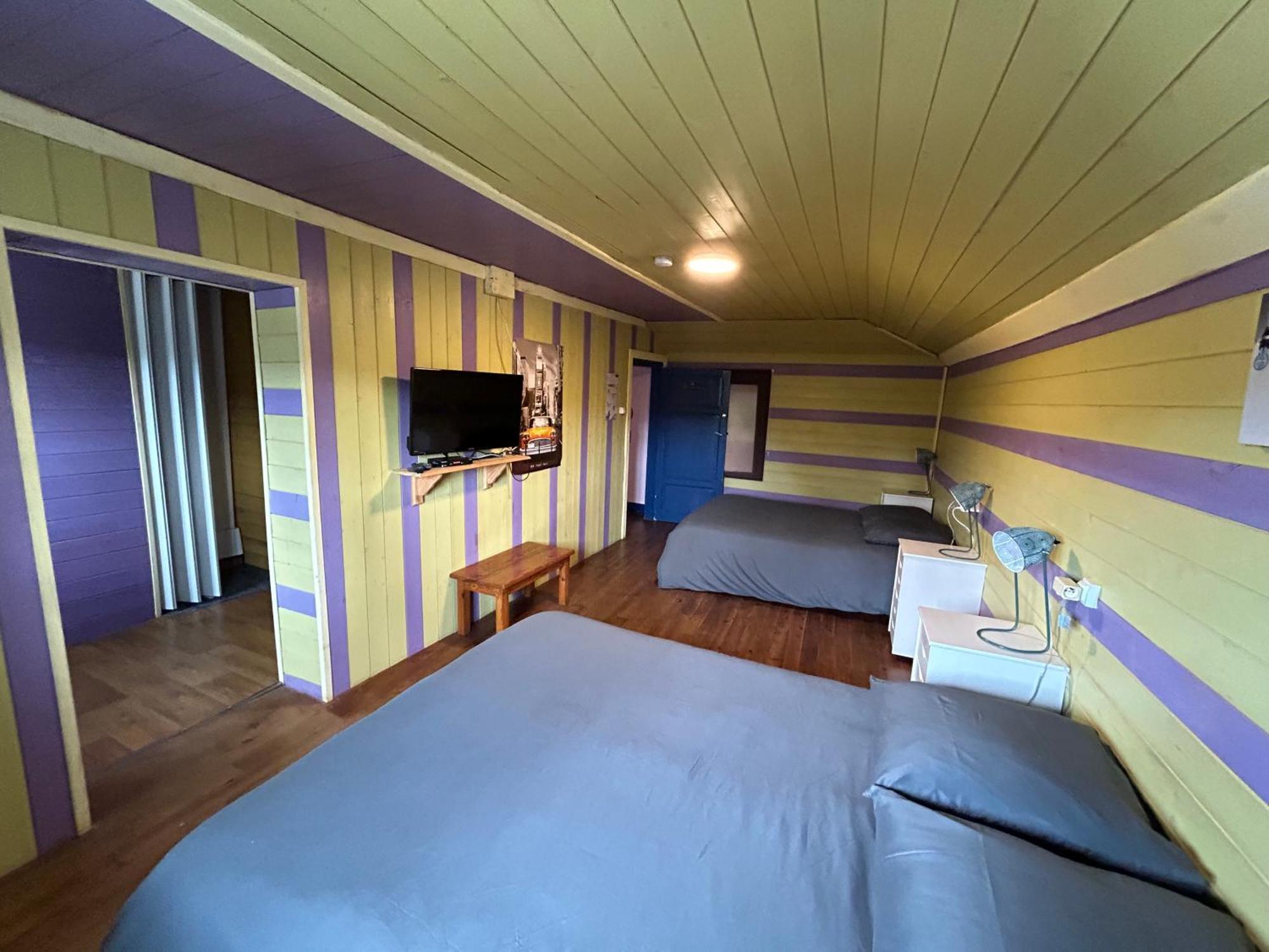 La Cheminee - Chambres D'Hotes Avec Bar-Restaurant Tardets-Sorholus Exteriör bild