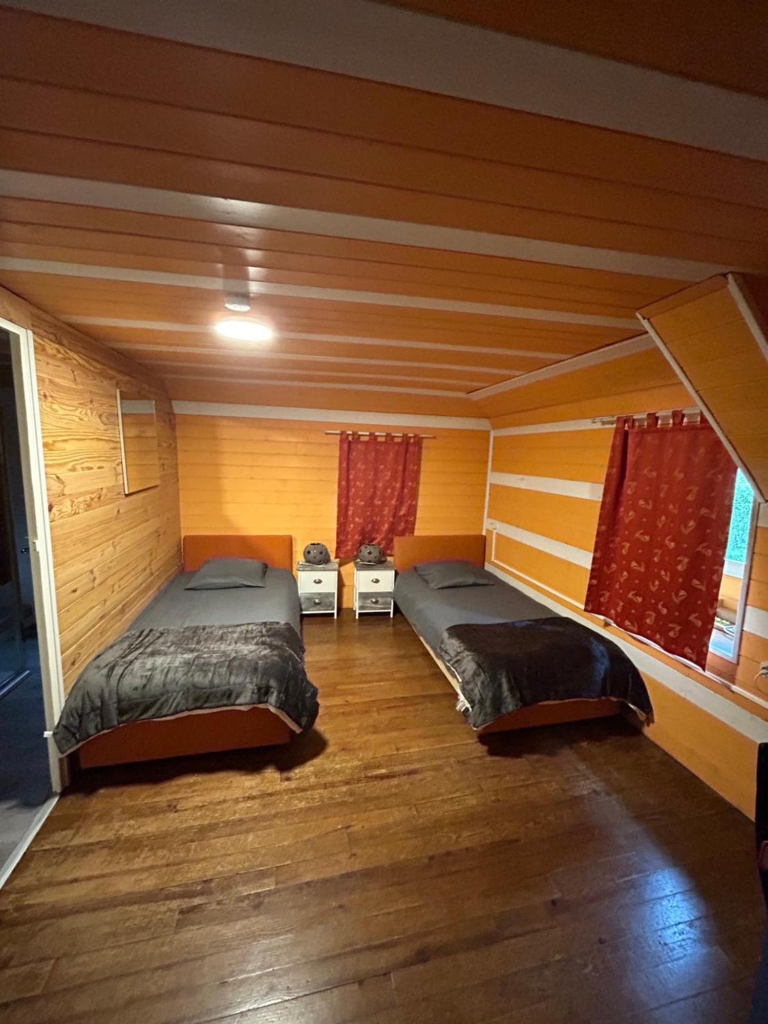 La Cheminee - Chambres D'Hotes Avec Bar-Restaurant Tardets-Sorholus Exteriör bild